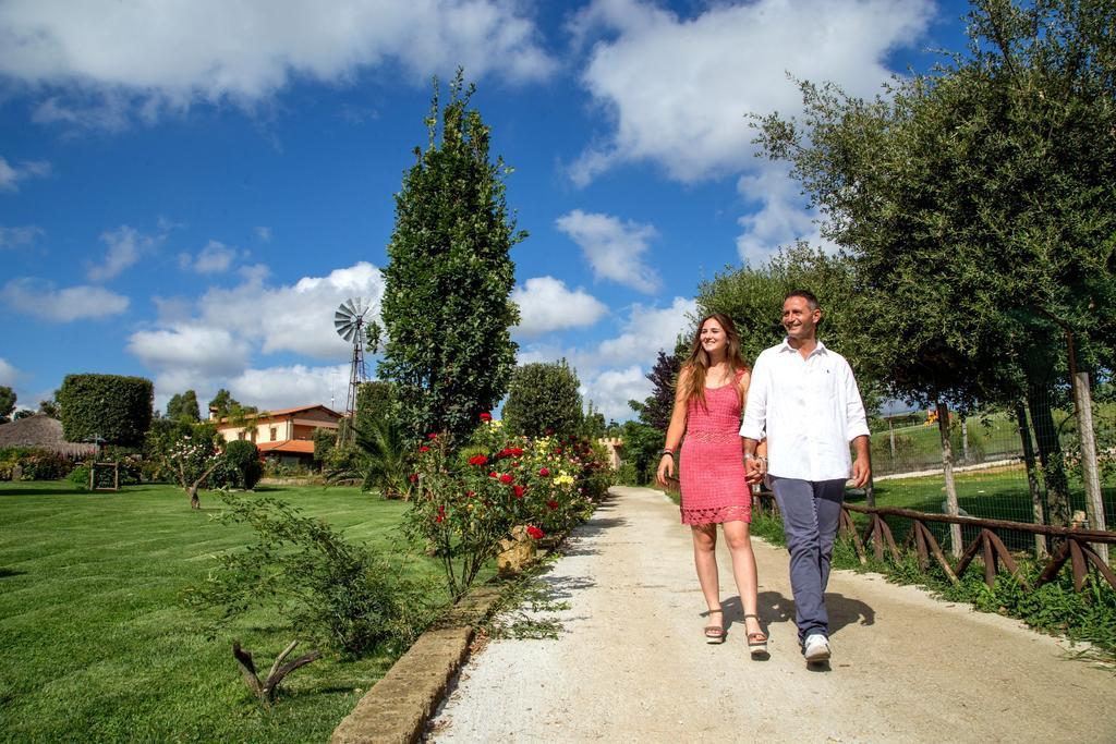 Agriturismo 4 Ricci Cerveteri Buitenkant foto